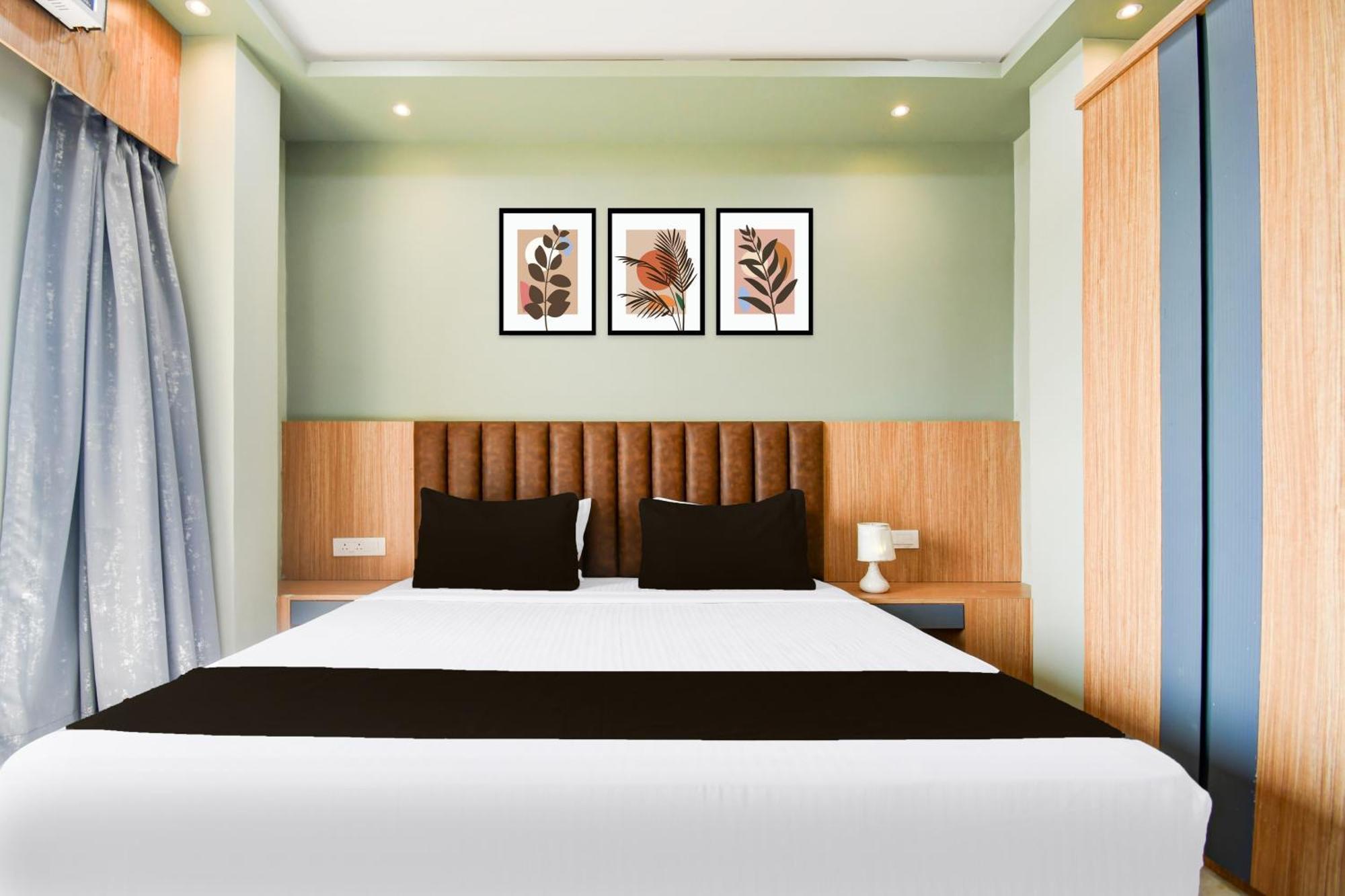 O Ap Royals Hotel 3*